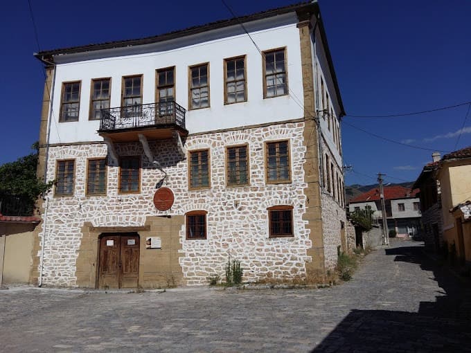 Korçë Archaeology Museum